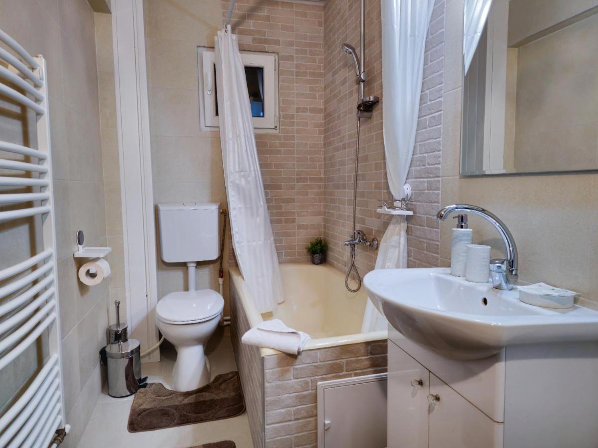Central Park Apartment Turda Ngoại thất bức ảnh